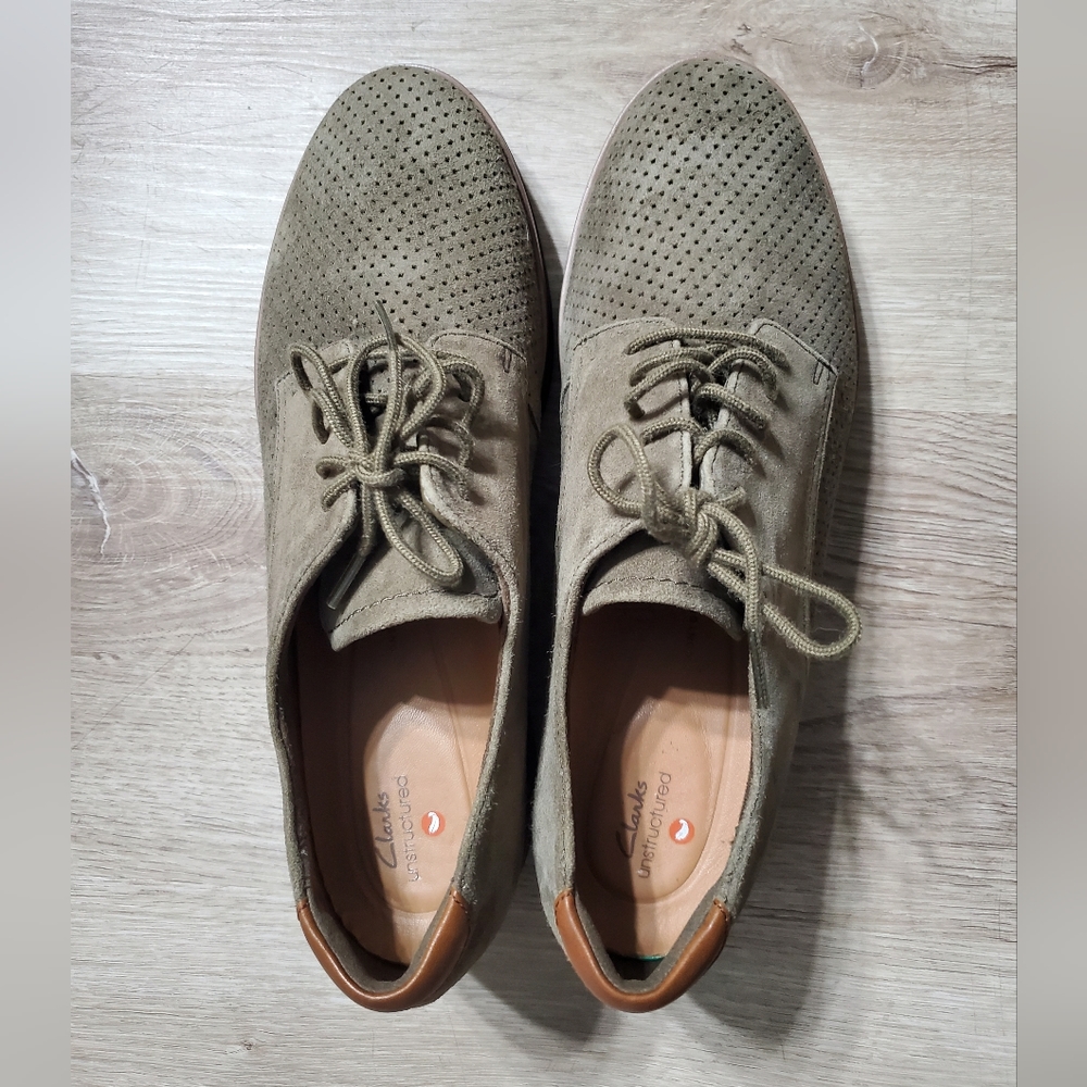 Clarks Unconstructed Contoured Comfort Shaylin Lace Shoes Olive Green Size 9.5
